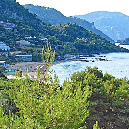 Villa άρκτος οε *